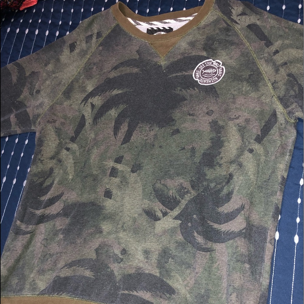 Vans long sleeve pullover